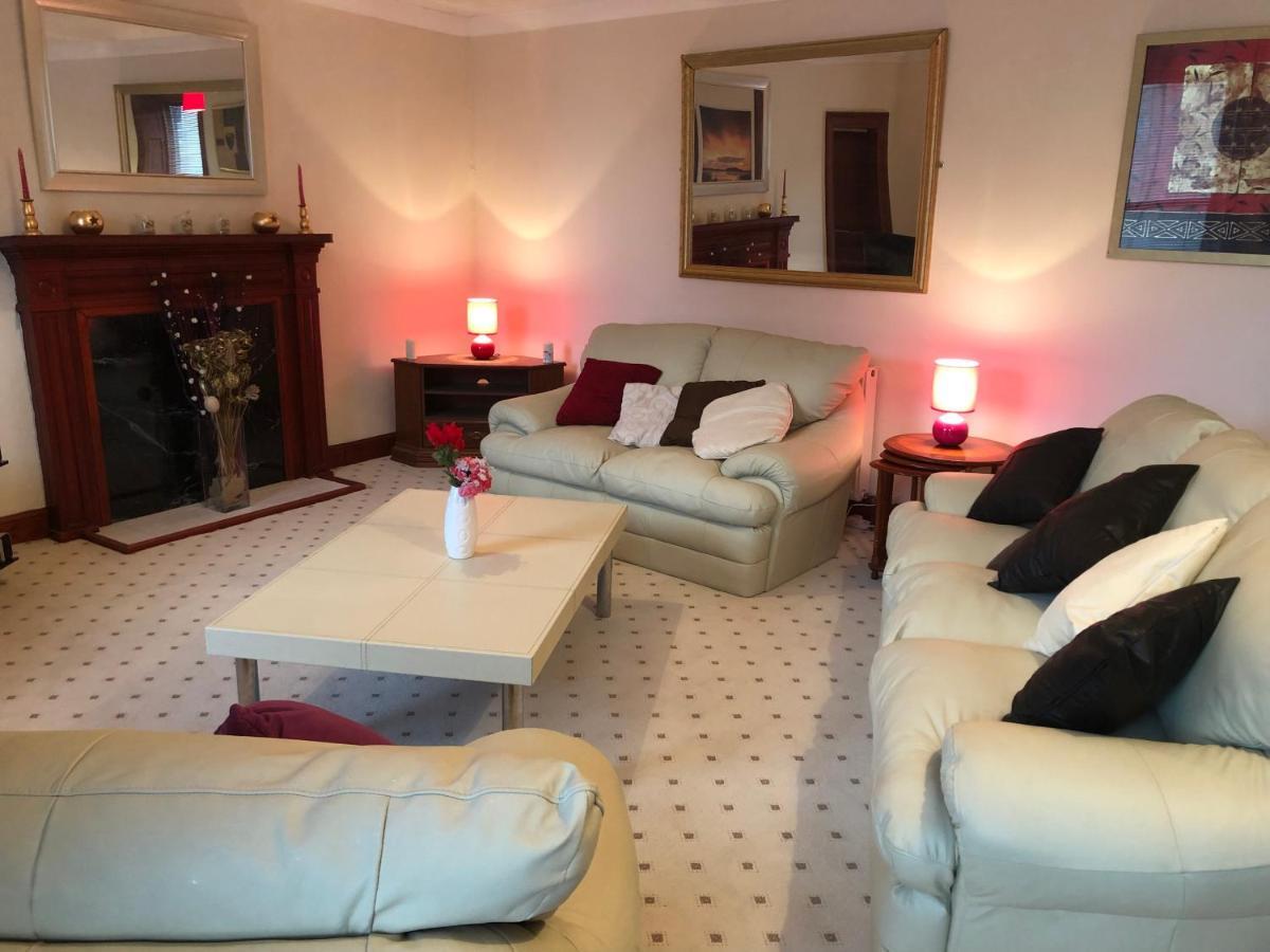 Executive Serviced Apartments 2 Forfar Exterior photo