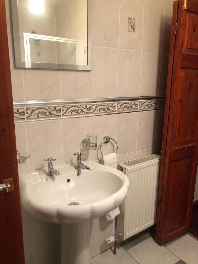 Executive Serviced Apartments 2 Forfar Exterior photo