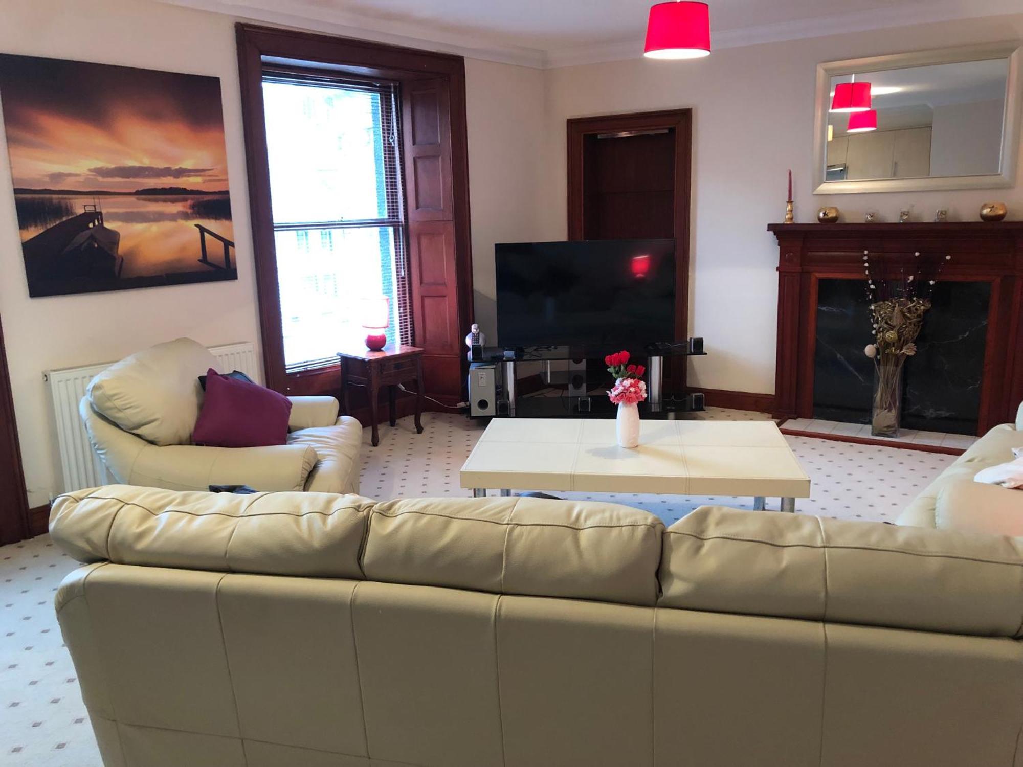 Executive Serviced Apartments 2 Forfar Exterior photo